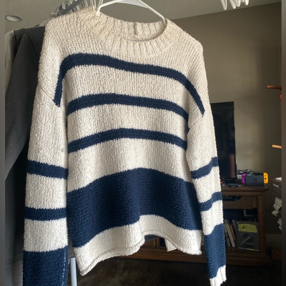 American Eagle Sweater, Size S, Women’s - Picture 1 of 5